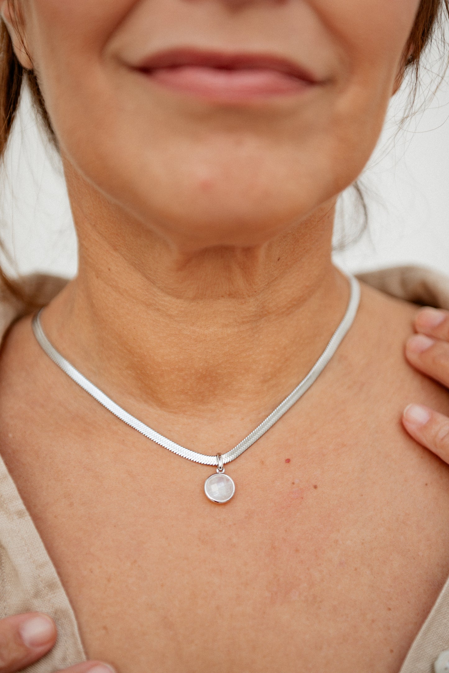 5 edelstenen + 1 ketting