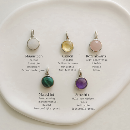 5 Edelstenen + 1 Ketting